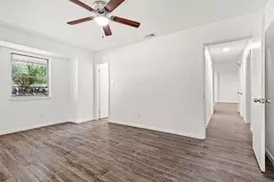 5605 Wales Ave, Fort Worth, TX 76133 - Photo 20