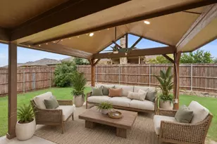 8333 Muddy Creek Dr, Fort Worth, TX 76131 - Photo 2