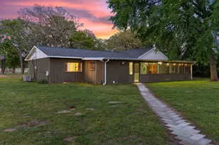 2338 N Tool Dr, Seven Points, TX 75143 - Photo 4