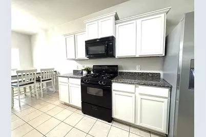 1100 Port Way, Crowley, TX 76036 - Photo 10
