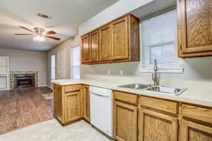 3825 Camelot St, Denton, TX 76209 - Photo 8