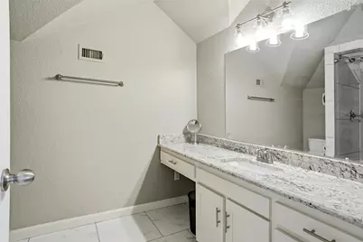 5920 Diamond Oaks Drive S, Haltom City, TX 76117 - Photo 22