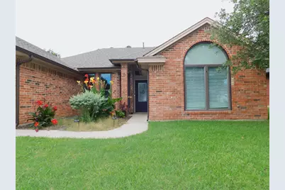 2529 John Drive, Denton, TX 76207 - Photo 2