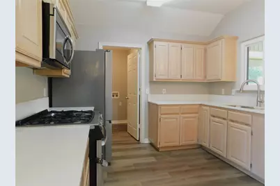 2529 John Drive, Denton, TX 76207 - Photo 8