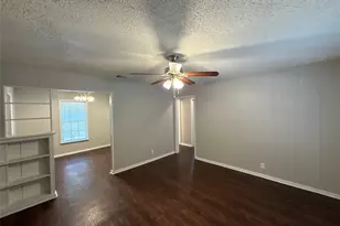 2607 Yeager St, Fort Worth, TX 76112 - Photo 4