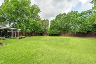 9121 6th St, Frisco, TX 75033 - Photo 26