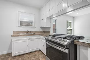 6204 Winton St, Dallas, TX 75214 - Photo 4
