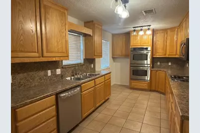2900 SE 6th Street SE, Mineral Wells, TX 76067 - Photo 6