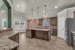 116 Clyde Dr, Aledo, TX 76008 - Photo 8