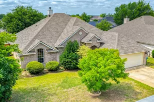 116 Clyde Dr, Aledo, TX 76008 - Photo 2
