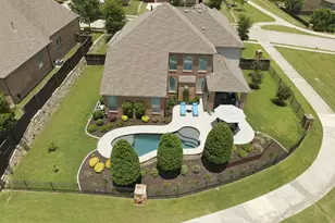 11109 Smoky Oak Ct, Flower Mound, TX 76226 - Photo 2