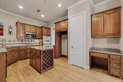 2811 Welborn Street, Dallas, TX 75219 - Photo 10