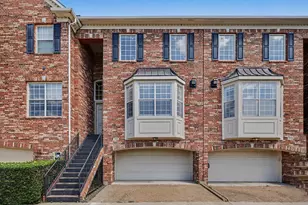 2811 Welborn St, Dallas, TX 75219 - Photo 2