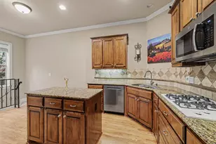2811 Welborn St, Dallas, TX 75219 - Photo 14