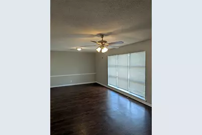 4800 Dunlap Drive, Fort Worth, TX 76119 - Photo 8