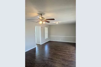 4800 Dunlap Drive, Fort Worth, TX 76119 - Photo 4
