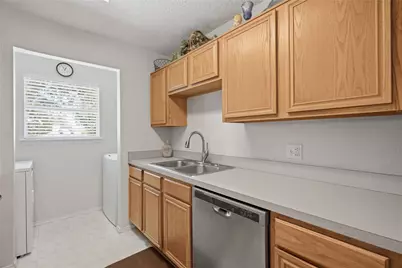 6409 Longmont Trail, Fort Worth, TX 76179 - Photo 10