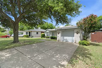 6409 Longmont Trail, Fort Worth, TX 76179 - Photo 2