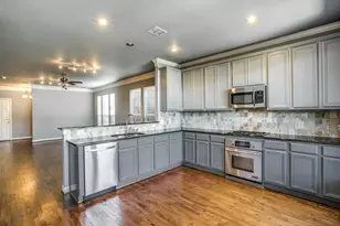 2330 Throckmorton St, Dallas, TX 75219 - Photo 18