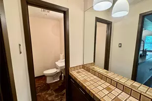 2000 Mill Creek Dr, Arlington, TX 76010 - Photo 16