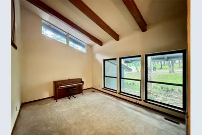 2000 Mill Creek Drive, Arlington, TX 76010 - Photo 12