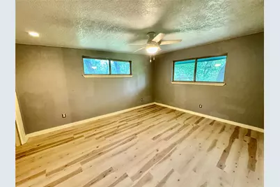 2000 Mill Creek Drive, Arlington, TX 76010 - Photo 22