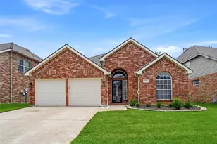 4016 Sharondale Dr, Flower Mound, TX 75022 - Photo 2