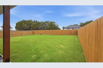 2316 Creekview Drive, Granbury, TX 76048 - Photo 14