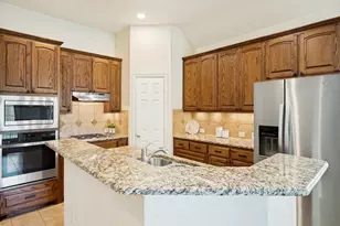 7413 Nabors Ln, McKinney, TX 75071 - Photo 10