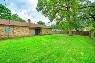 5601 Kingstree Ct, Arlington, TX 76017 - Photo 24