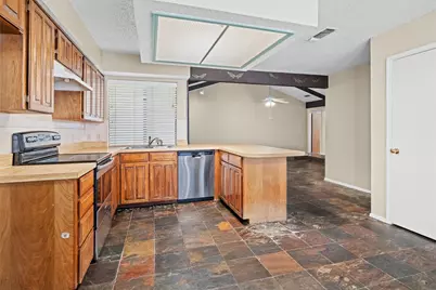 5601 Kingstree Court, Arlington, TX 76017 - Photo 10