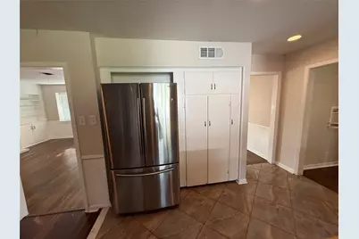 3525 Cripple Creek Drive, Dallas, TX 75224 - Photo 14