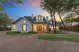 1521 El Campo Dr, Dallas, TX 75218 - Photo 1