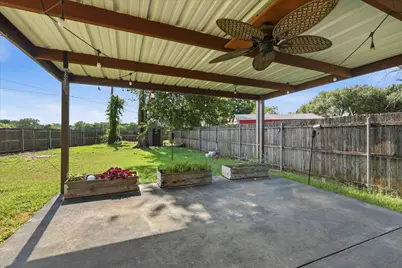 641 Deborah Court, Burleson, TX 76028 - Photo 32
