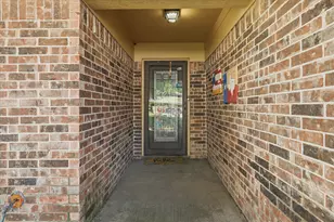 641 Deborah Ct, Burleson, TX 76028 - Photo 4