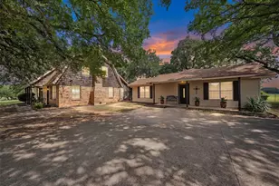 1016 County Rd 314, Cleburne, TX 76031 - Photo 1