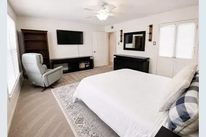 7737 Royal Lane, Dallas, TX 75230 - Photo 14