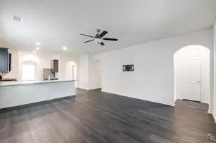 13616 Musselshell Dr, Ponder, TX 76259 - Photo 10