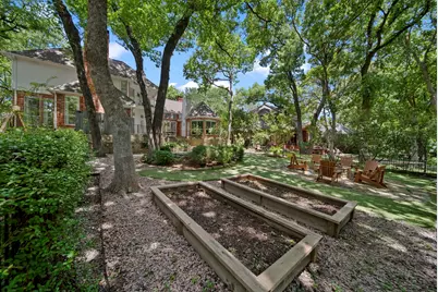 2622 Woods Lane, Garland, TX 75044 - Photo 32