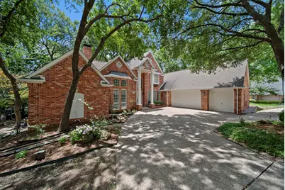 2622 Woods Lane, Garland, TX 75044 - Photo 2
