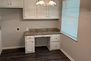 7425 Van Natta Ln, Fort Worth, TX 76112 - Photo 10