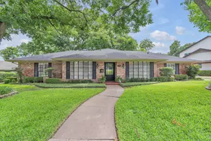 4701 Fieldcrest Dr, Fort Worth, TX 76109 - Photo 1