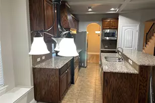 3917 Jeanette Ln, McKinney, TX 75071 - Photo 8