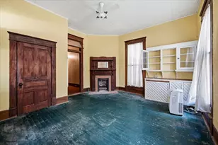 200 S Hawkins St, Waxahachie, TX 75165 - Photo 12