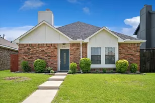 2152 Arbor Creek Dr, Carrollton, TX 75010 - Photo 1