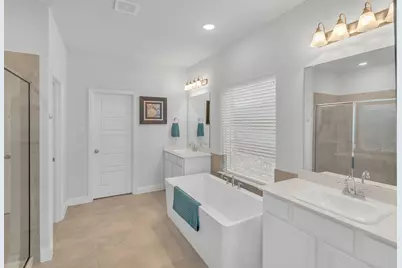 1005 Boyd Lane, Euless, TX 76040 - Photo 6