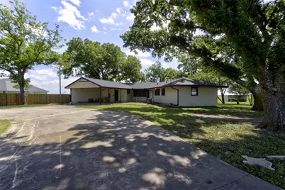 200 Southard Drive, Italy, TX 76623 - Photo 2