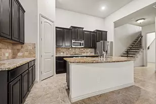 224 Carrington Ln, Lewisville, TX 75067 - Photo 18