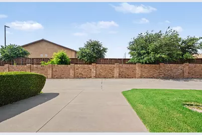 224 Carrington Lane, Lewisville, TX 75067 - Photo 34