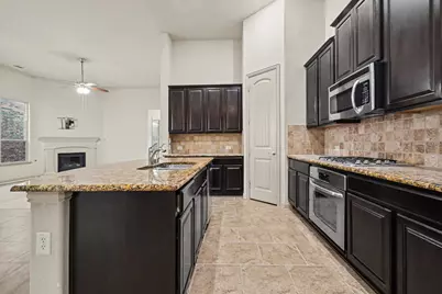 224 Carrington Lane, Lewisville, TX 75067 - Photo 16